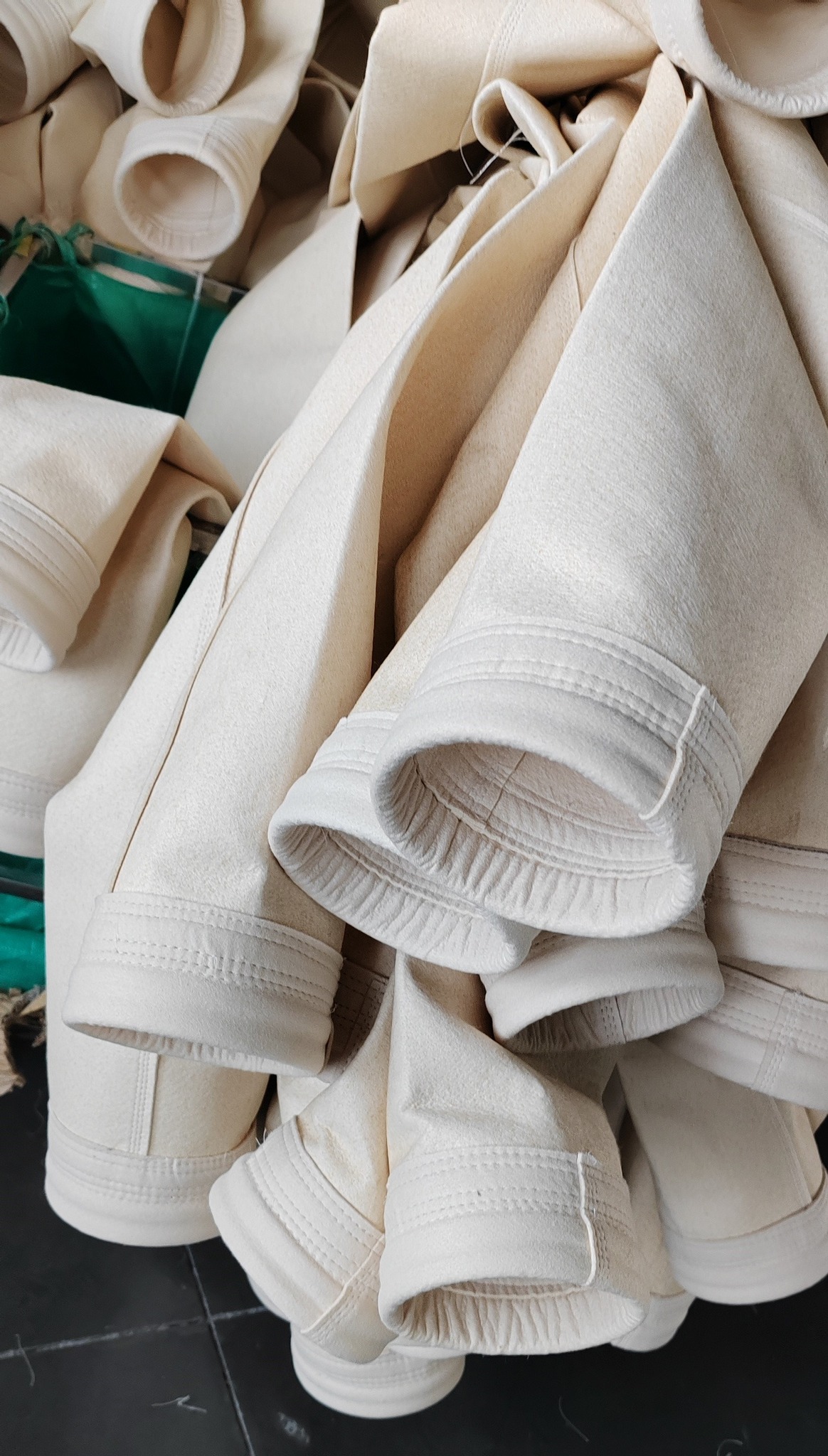 除塵器要定期更換濾袋 除塵器要定期更換濾袋